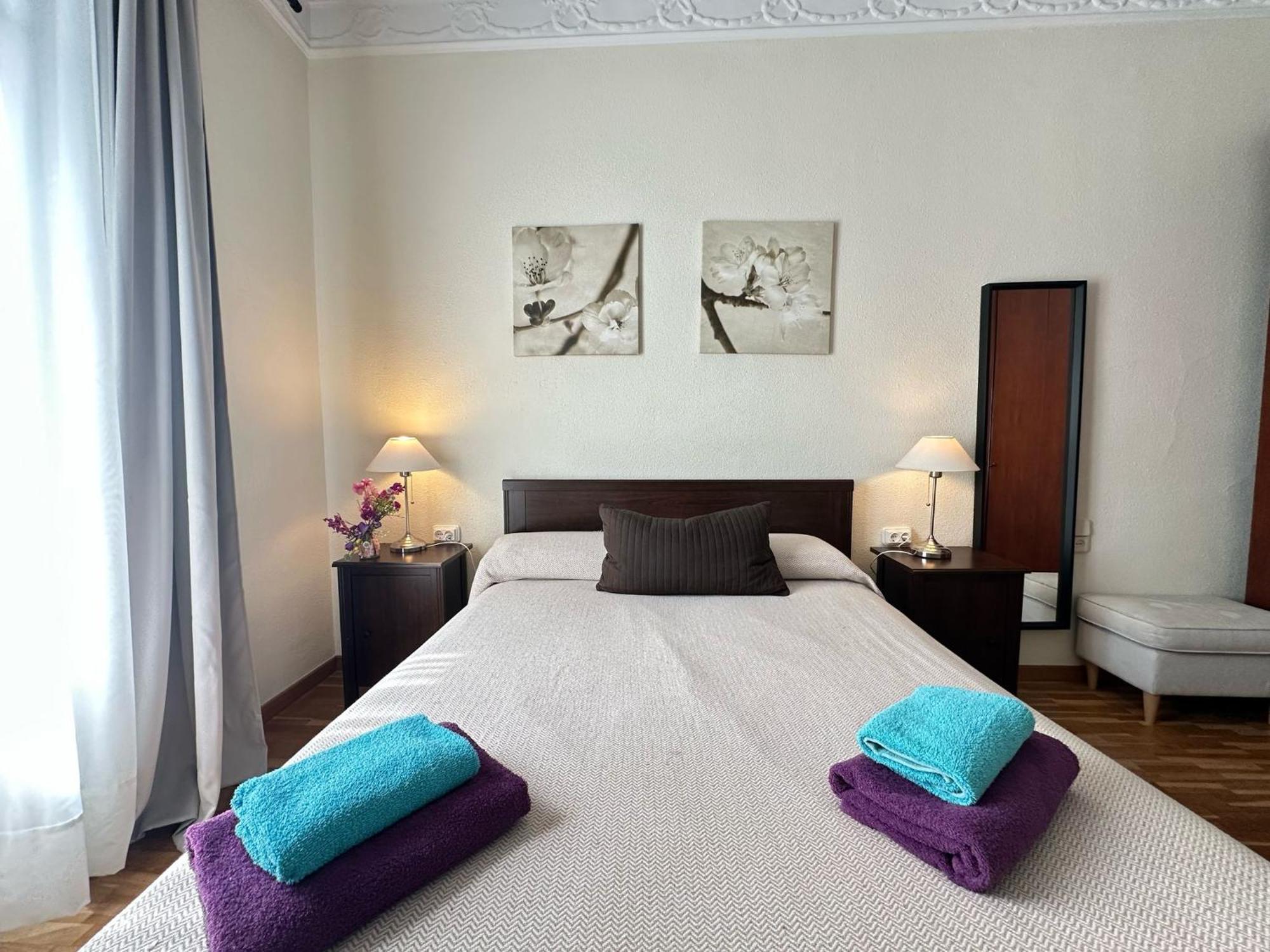 Rooms Aribau Barcelona Exterior photo