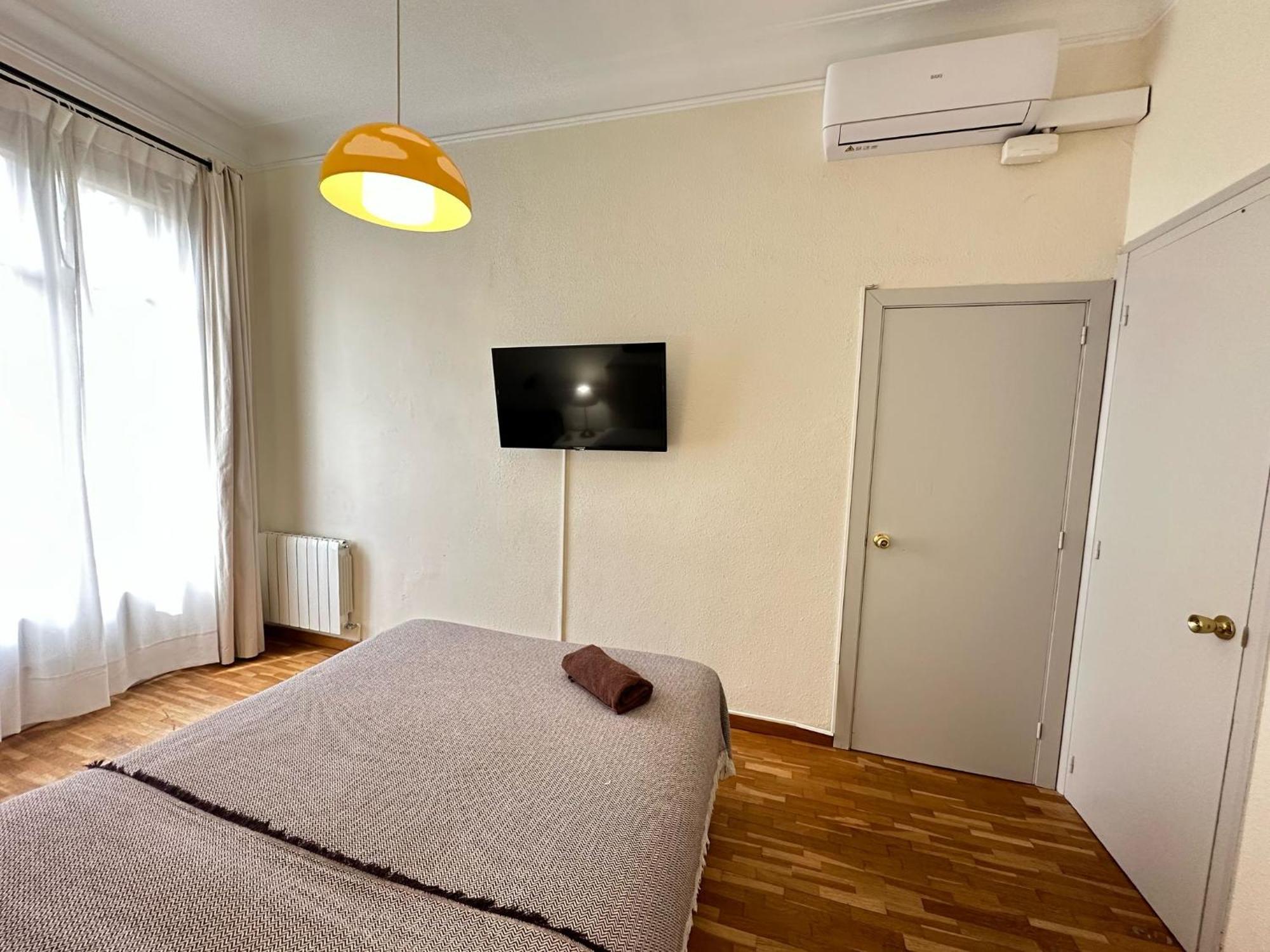 Rooms Aribau Barcelona Exterior photo